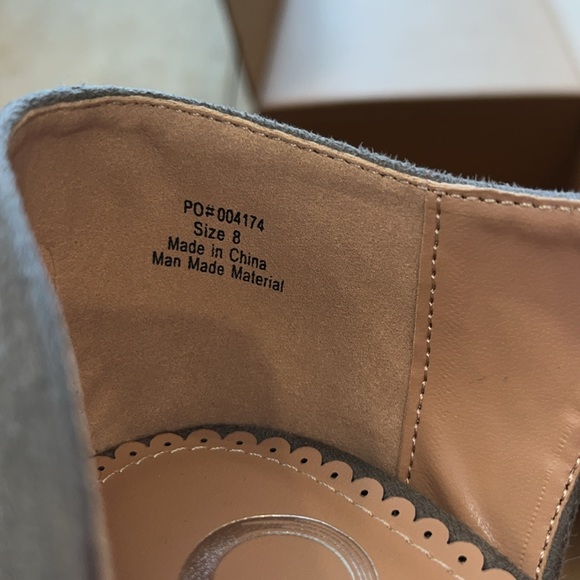 JOURNEE Collection ZEERA style grey suede high heel shoe size 8 - Picture 10 of 10